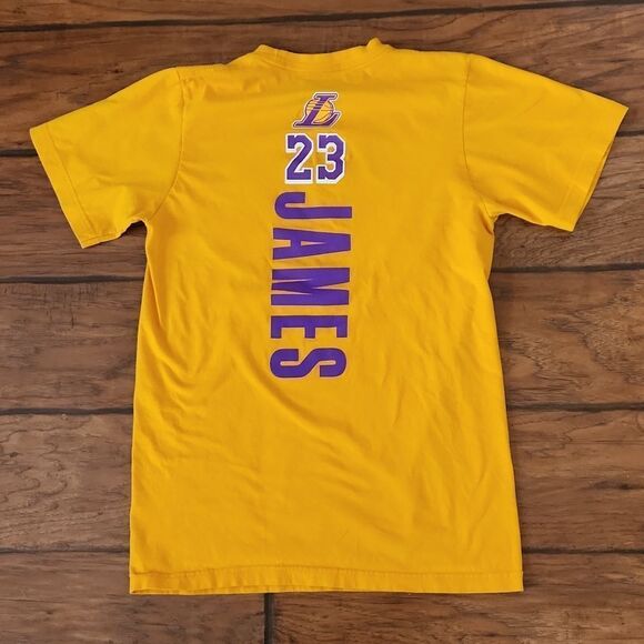 Fanatics Los Angeles Lakers Men's small LeBron James #23 short sleeve t-shirt - Picture 4 of 5